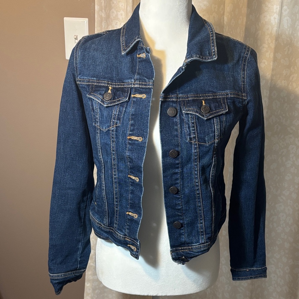 Old Navy Classic Denim Jacket Size XS